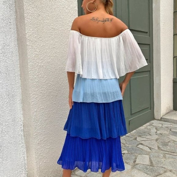 Chic Chiffon layered Pleated Flounce off shoulder Maxi Dress - Picture 3 of 6